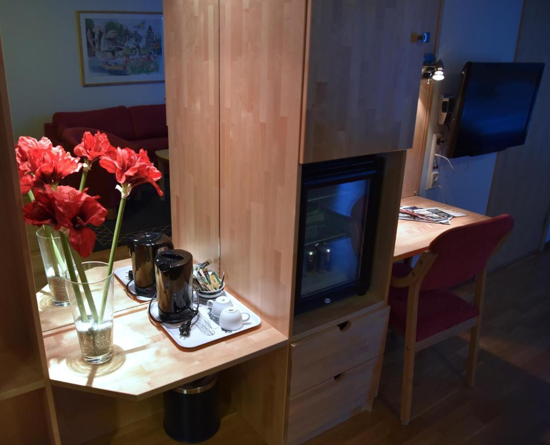 Hotell Arjaeng Экстерьер фото