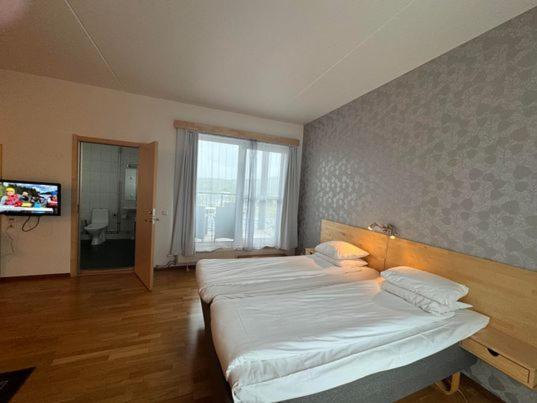 Hotell Arjaeng Экстерьер фото