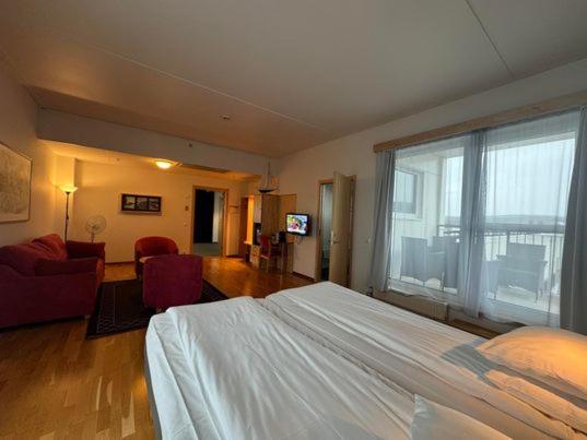 Hotell Arjaeng Экстерьер фото