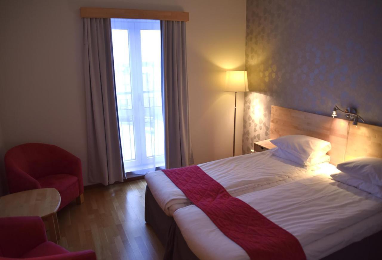 Hotell Arjaeng Экстерьер фото